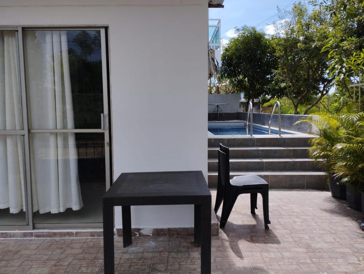 Apartahotel Eden Coveñas Εξωτερικό φωτογραφία