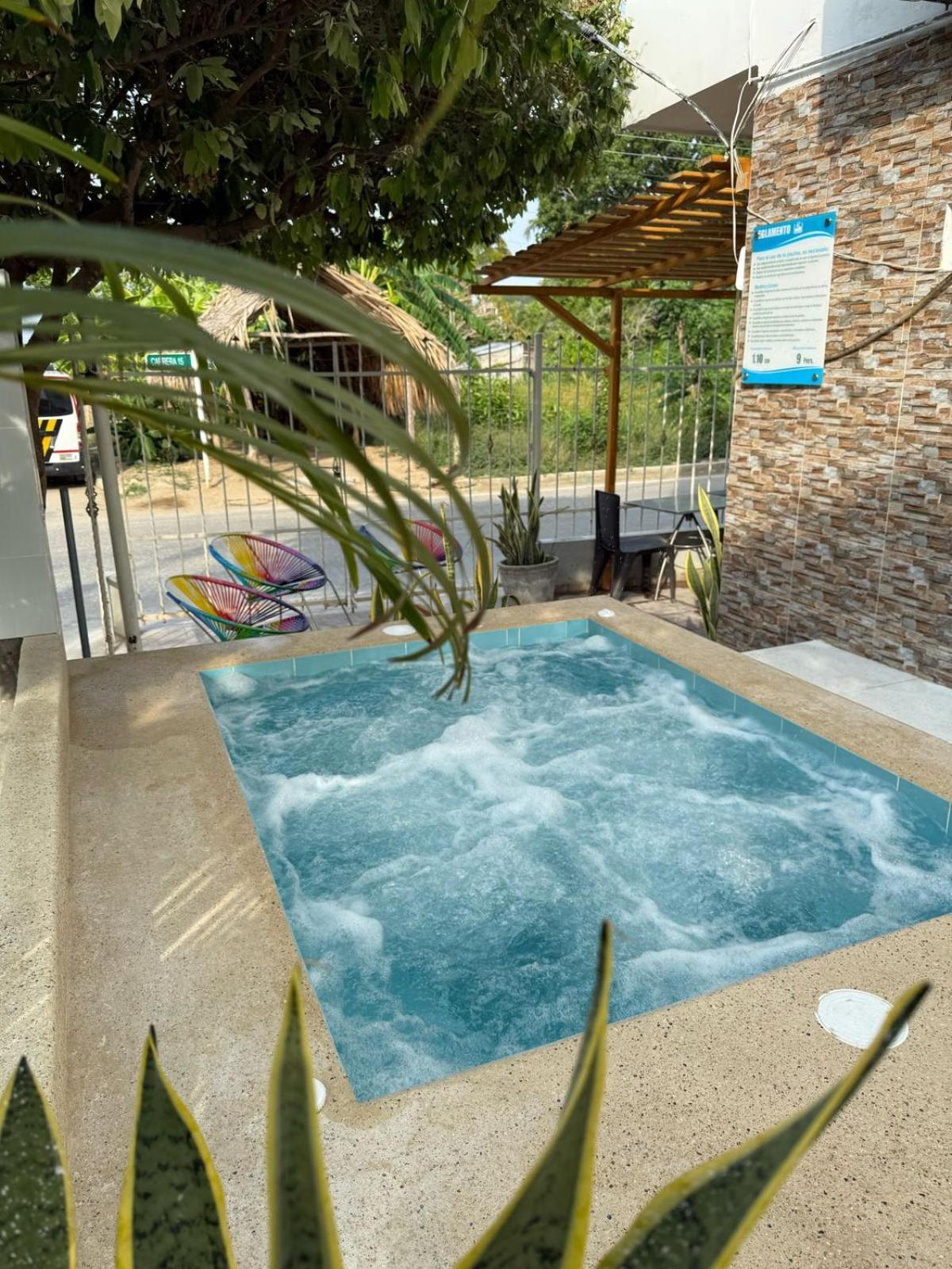 Apartahotel Eden Coveñas Εξωτερικό φωτογραφία